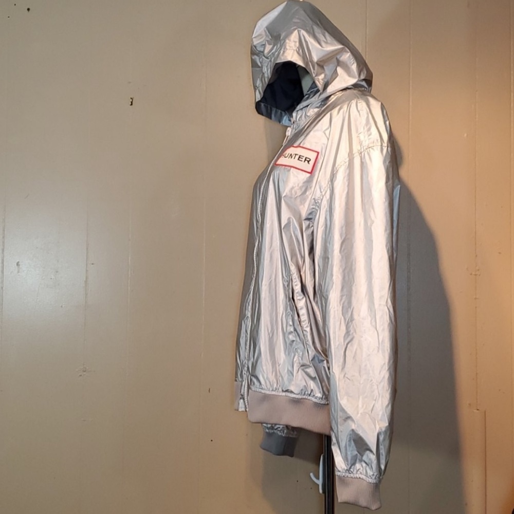 Silver jacket hunter - Picture 2 of 2